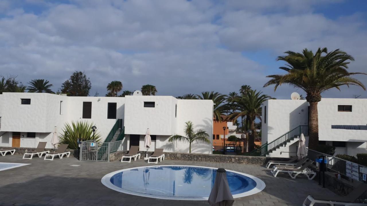 Apartamento Con Jardin Y Piscina Плая-де-лас-Америкас Экстерьер фото